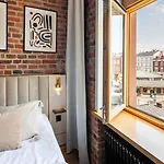 Delta Boutique Aparthotel 4*