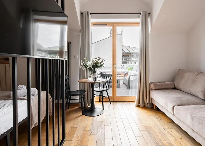 アパートホテル Delta Boutique